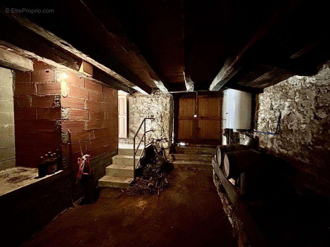 Maison à SAINT-SOZY