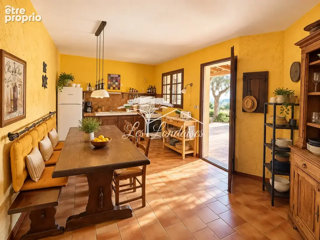 Maison provençale avec piscine et vue mer   Valcros - photo 7