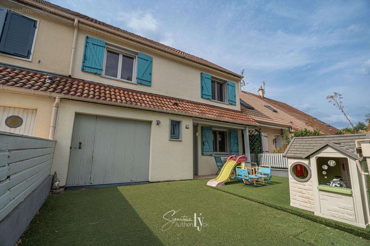 Maison 101 m² à Limoges  - photo 16