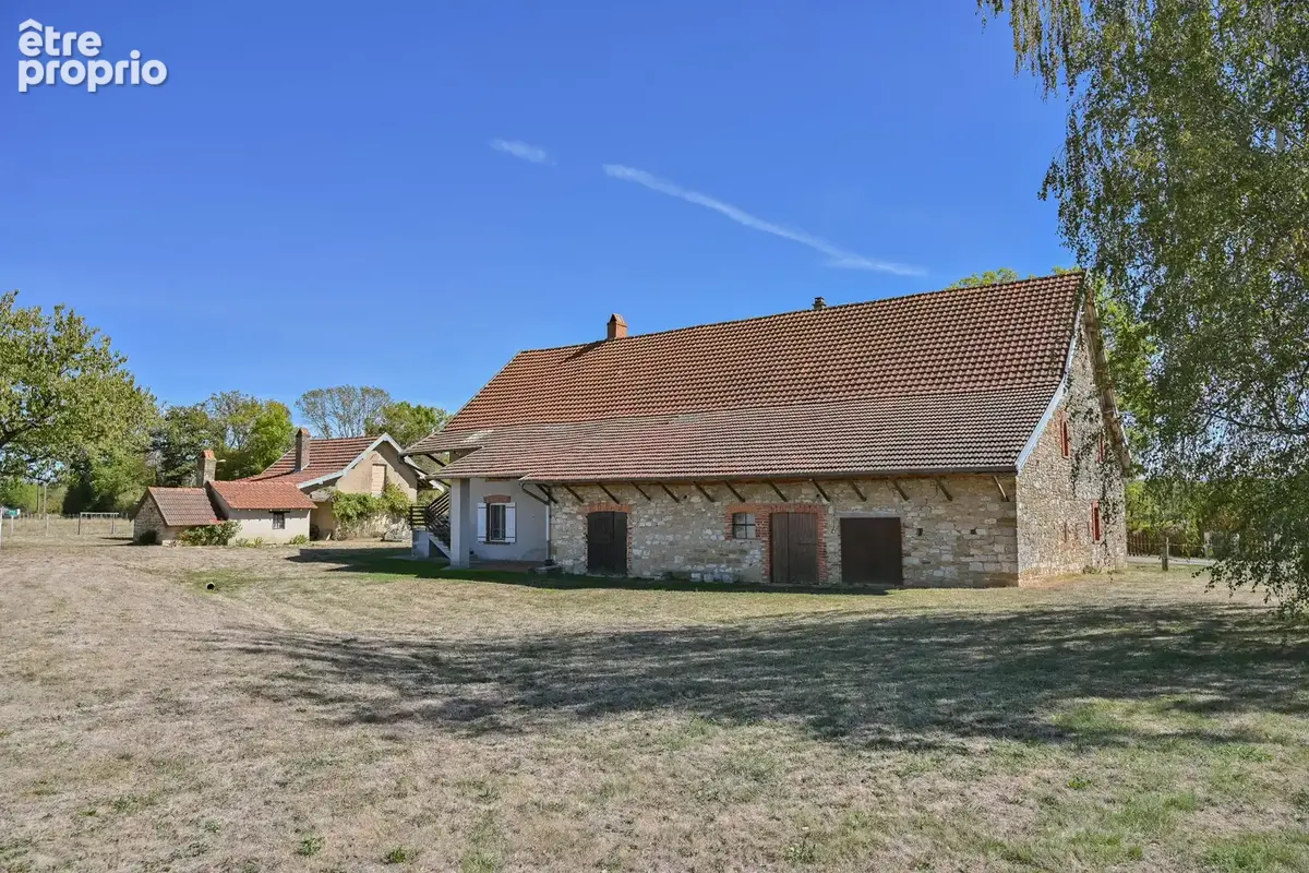 Charmante propriété à rénover - photo 12