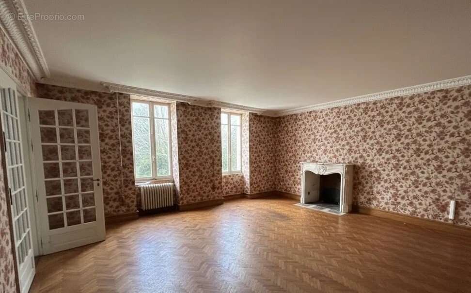 Maison à VILLARS-LES-BOIS