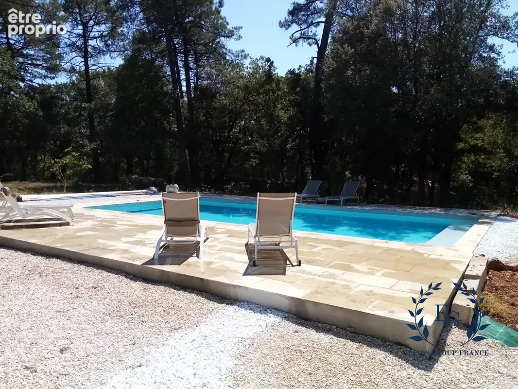 Maison 6 pièces 300 m² à vendre à Besse-Sur-Issole (83890) - photo 2