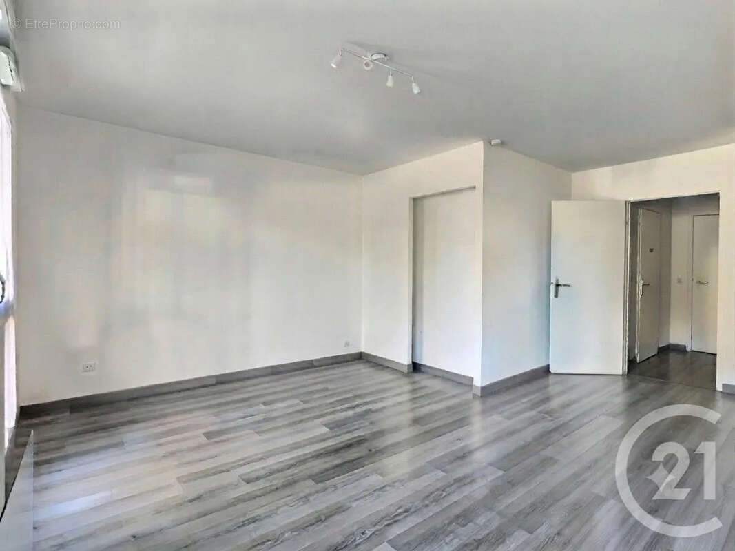 Appartement à AULNAY-SOUS-BOIS