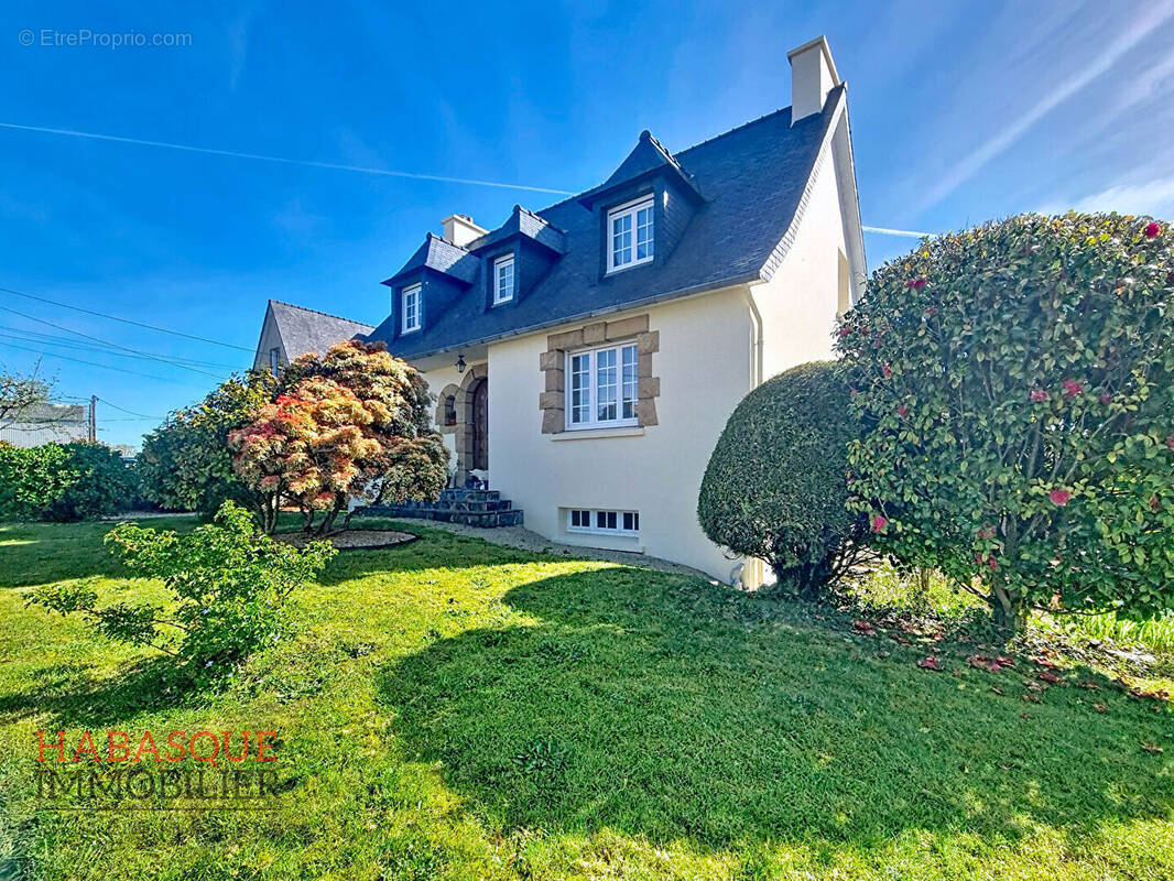 Maison à LANDIVISIAU