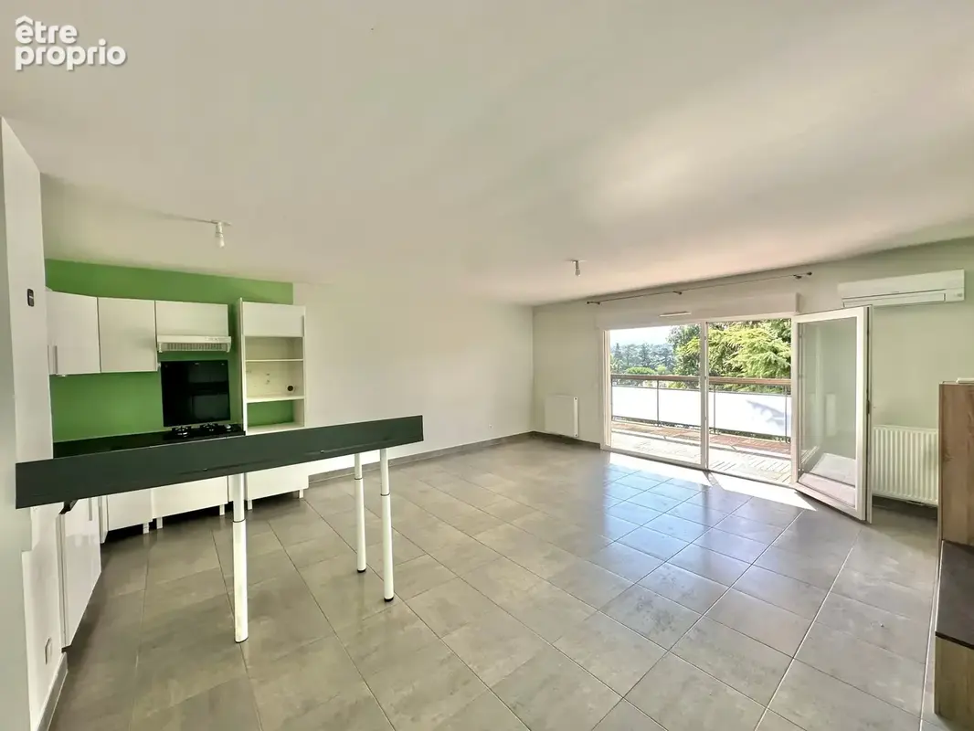 Appartement 3 pièces 80 m² à vendre à Francheville (69340) - photo 2
