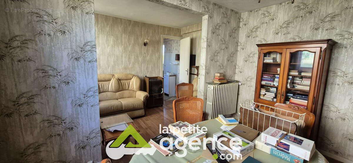 Maison à PREMILHAT