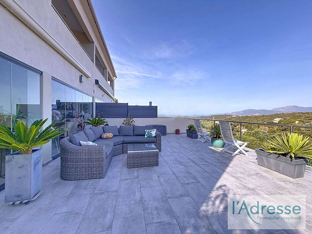 Appartement à GROSSETO-PRUGNA