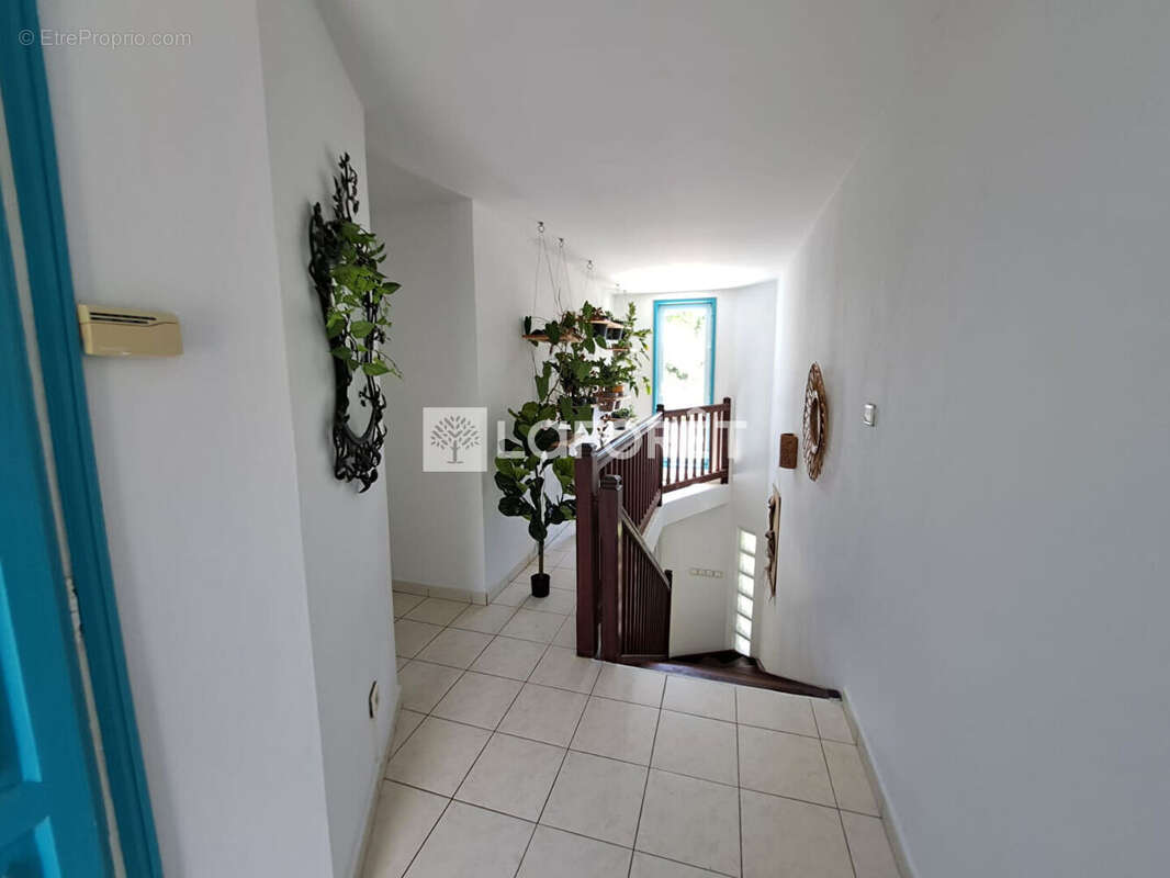 Villa Goyave 4 pièce(s) 158 m2 - photo 4