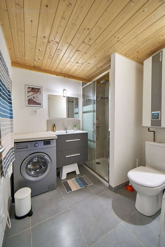 Appartement 170 m² à Oullins  - photo 58