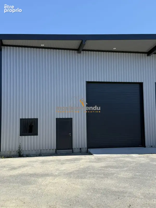 Commerce 222 m² à vendre à Ytrac (15130) - photo 1