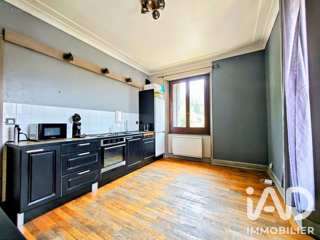 Appartement 63 m² à Cluses  - photo 5