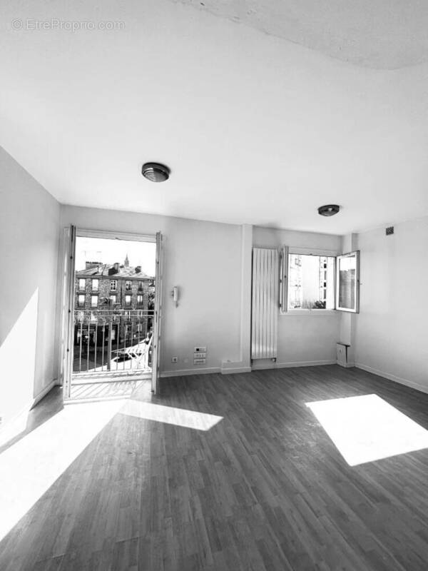 Commerce à LE CHESNAY