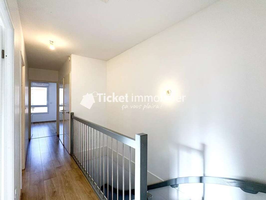 Maison à SAINT-ORENS-DE-GAMEVILLE