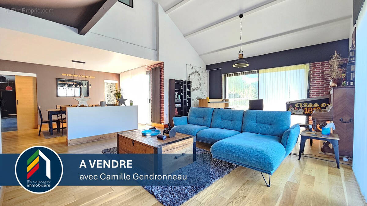 Maison à LES HERBIERS