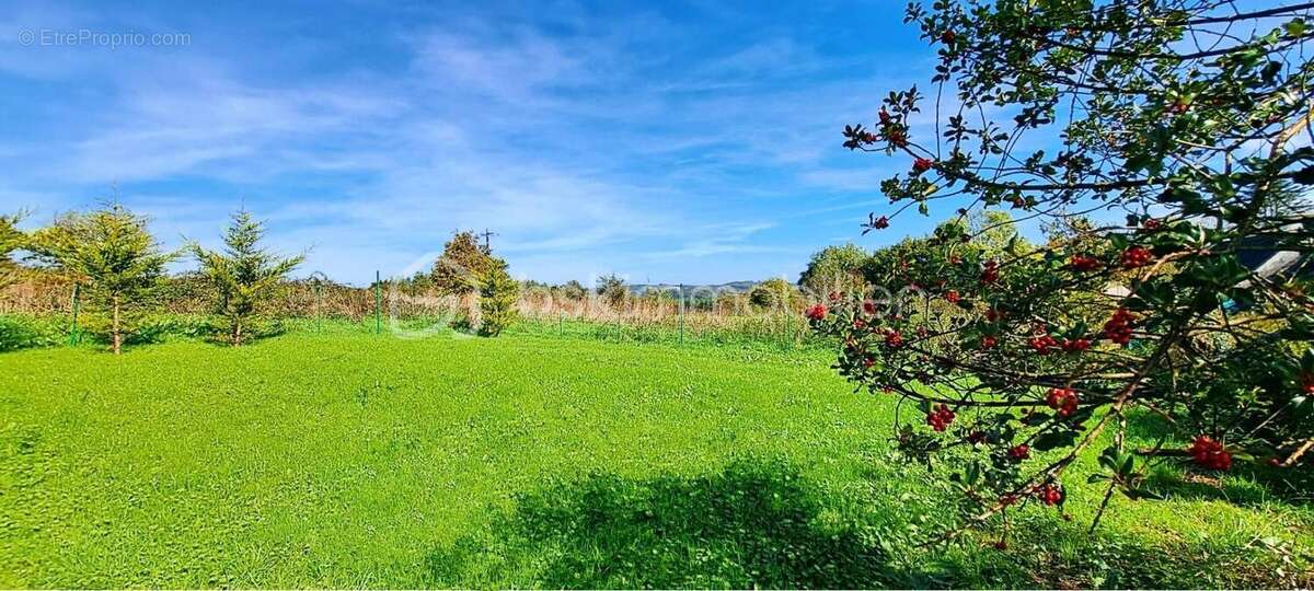 Maison à POULLAOUEN