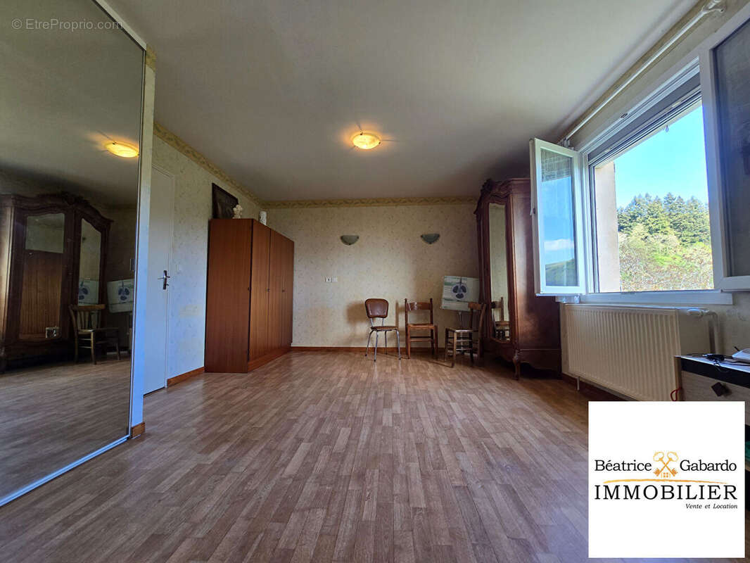 Maison Sainte-Paule 3 pièce(s) 103m² - photo 13