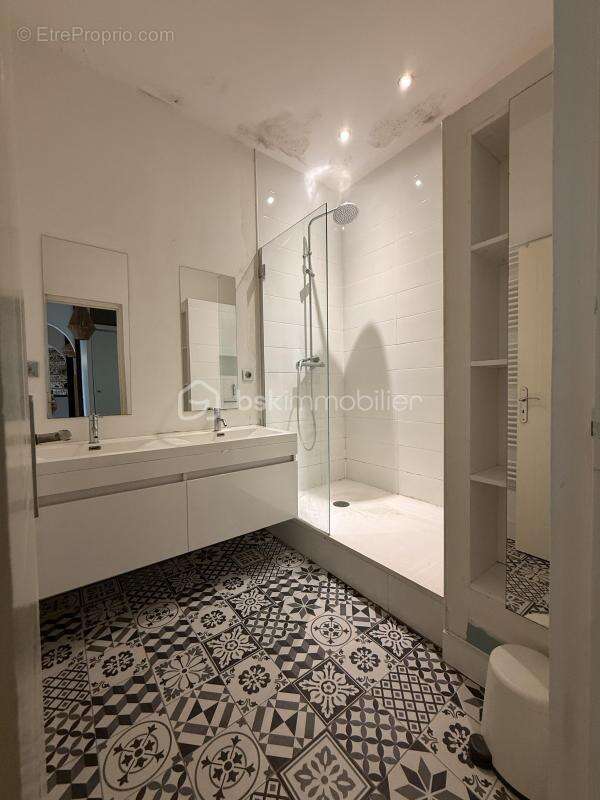 Toulouse – Boulevard de la Gare – Appartement T4 de caractère de 97 m² avec boxe - photo 11