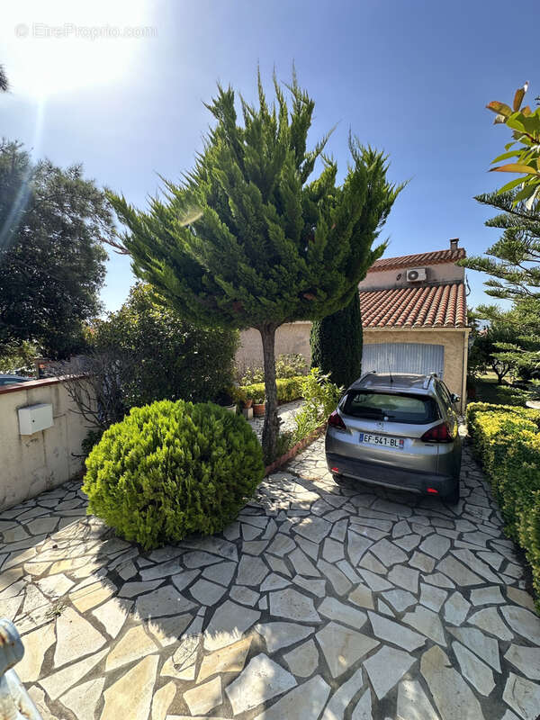 Maison à SAINT-CYPRIEN