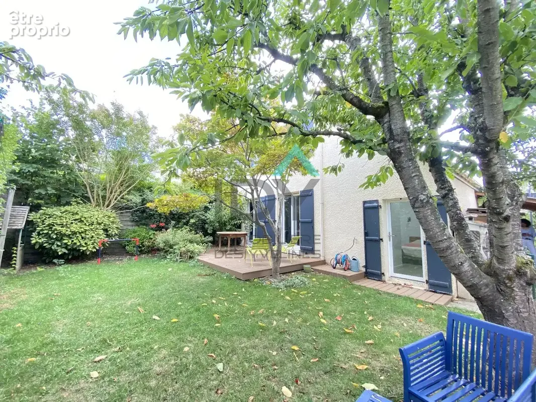 SAINT GERMAIN EN LAYE - Saint germain en laye - Maison 116 m² 4 chambres - photo 17