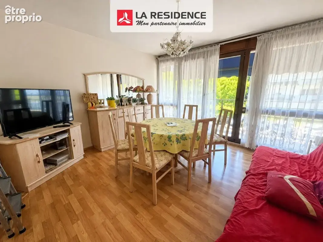 Appartement 3 pièces 63 m² à vendre à Velizy-Villacoublay (78140) - photo 1