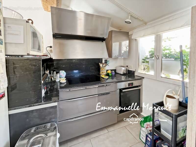 Appartement à BAGNOLS-EN-FORET