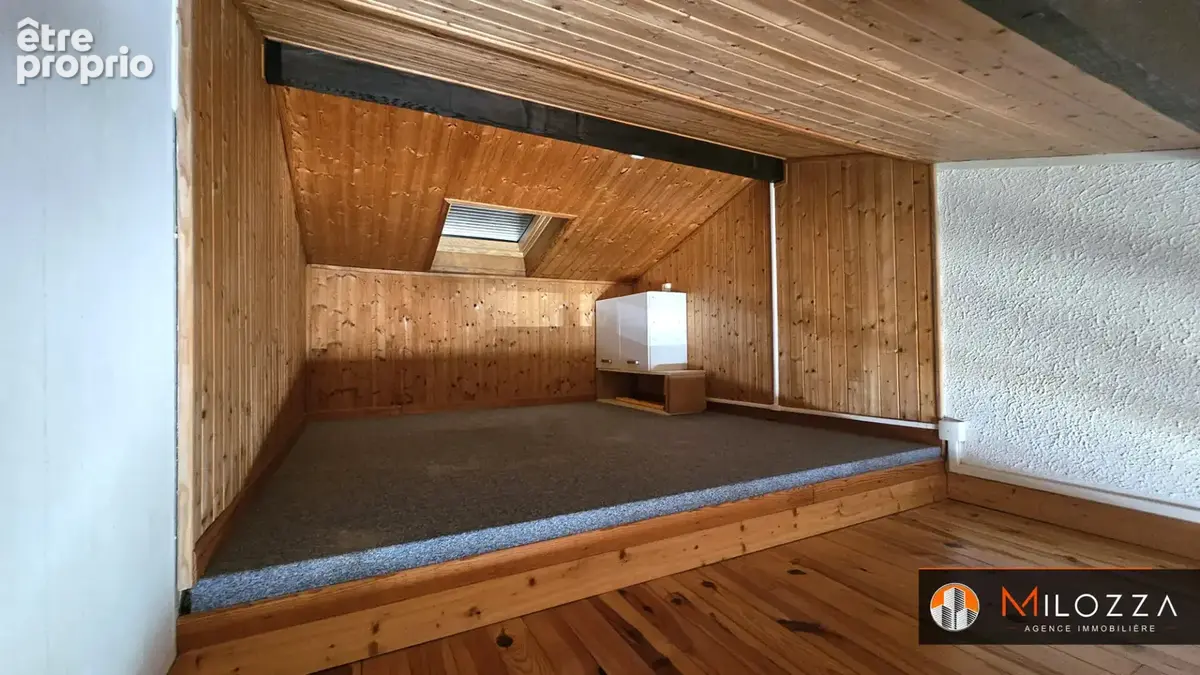 Maison 4 chambres avec garage et jardin - Saint-Quentin-Fallavier - photo 16