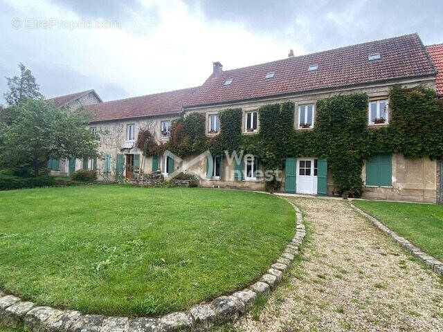 Maison à SAINT-VRAIN