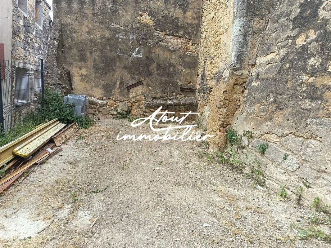 Maison à LE POUGET