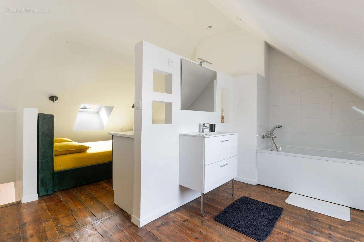 Maison à MARCQ-EN-BAROEUL