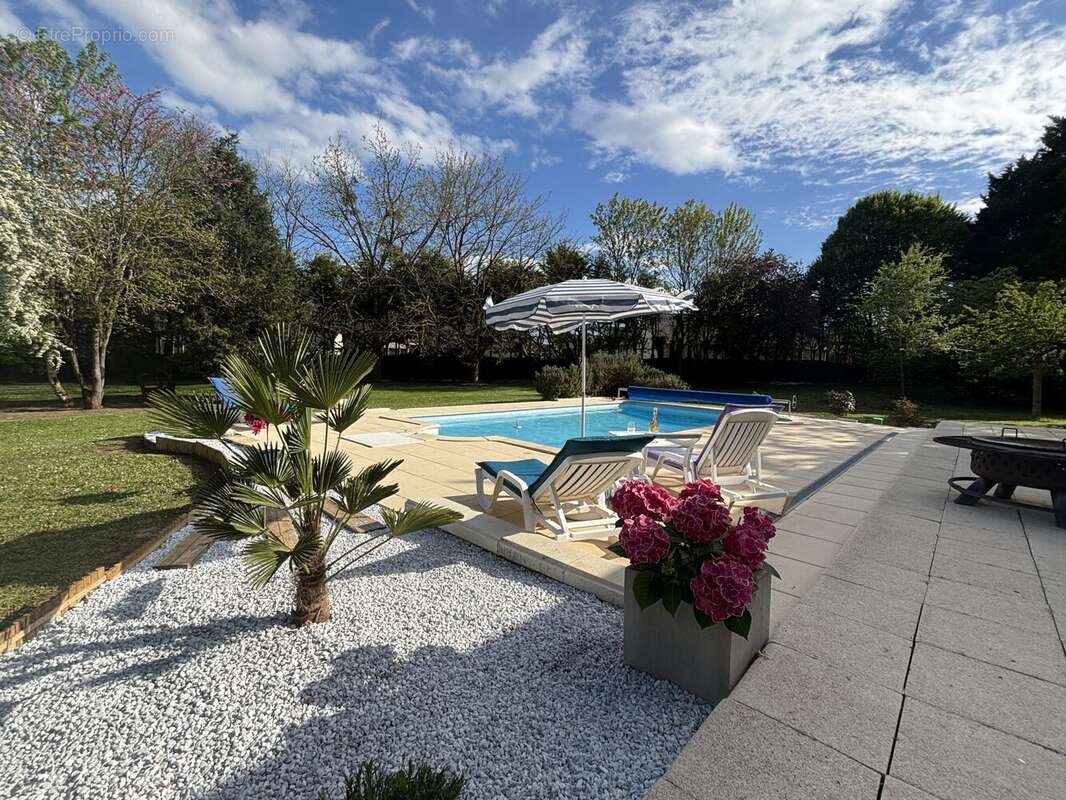 Maison à SEICHES-SUR-LE-LOIR