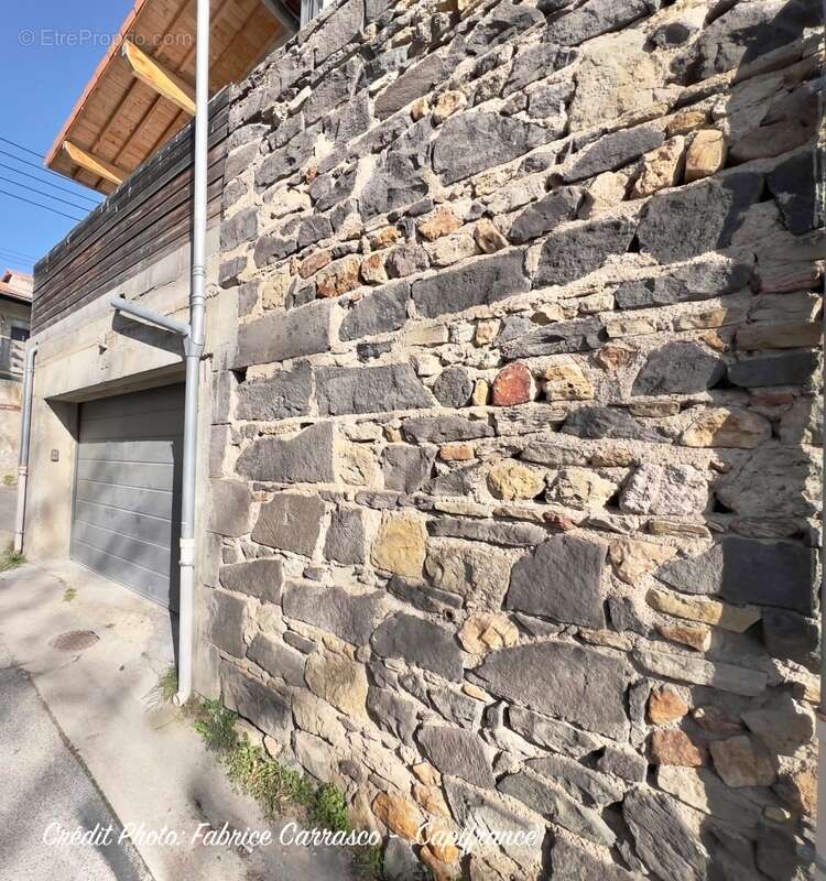 Maison à SAINT-BONNET-PRES-RIOM