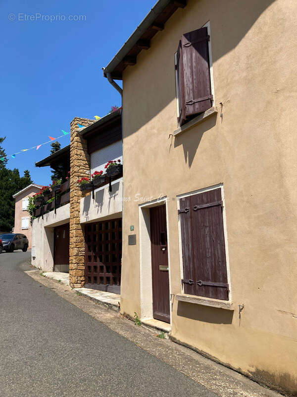 Maison à SAINT-CYR-AU-MONT-D'OR