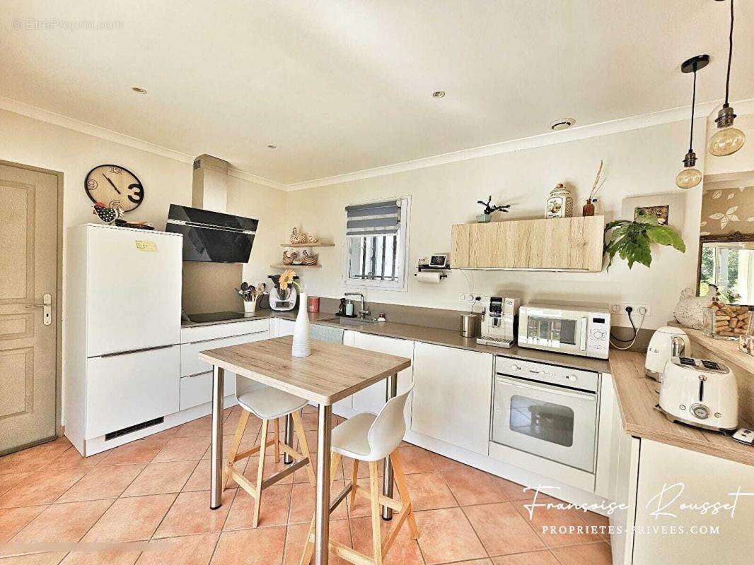 Maison à BOUILLARGUES