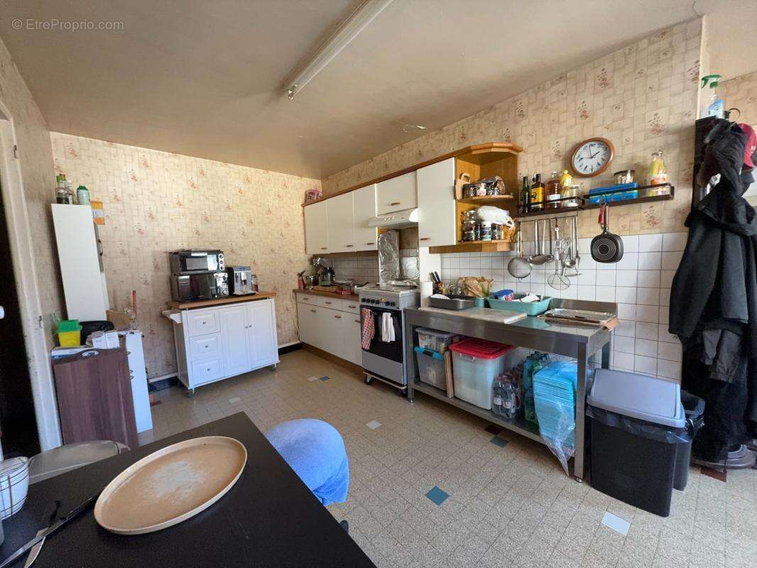 Maison en pierre avec 350 m² de dépendances, jardin et terrasse – Genevrières (52) - photo 26