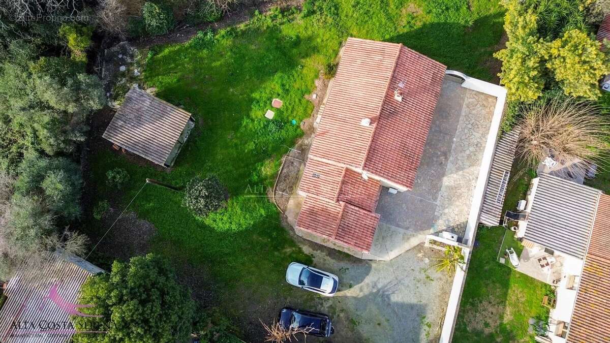 Maison à PRUNELLI-DI-FIUMORBO