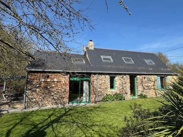 Maison à ISSE