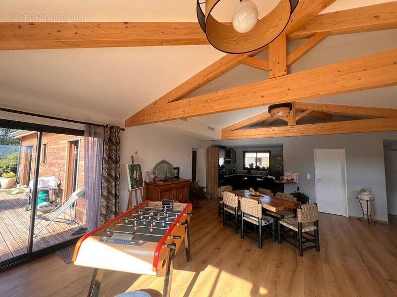 Maison à PLAN-D'AUPS-SAINTE-BAUME