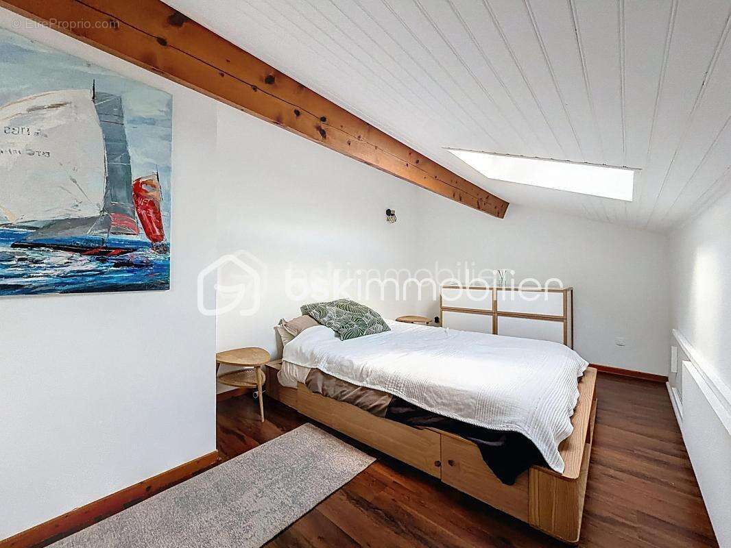 A vendre duplex 3 pièces 60 m² - photo 6