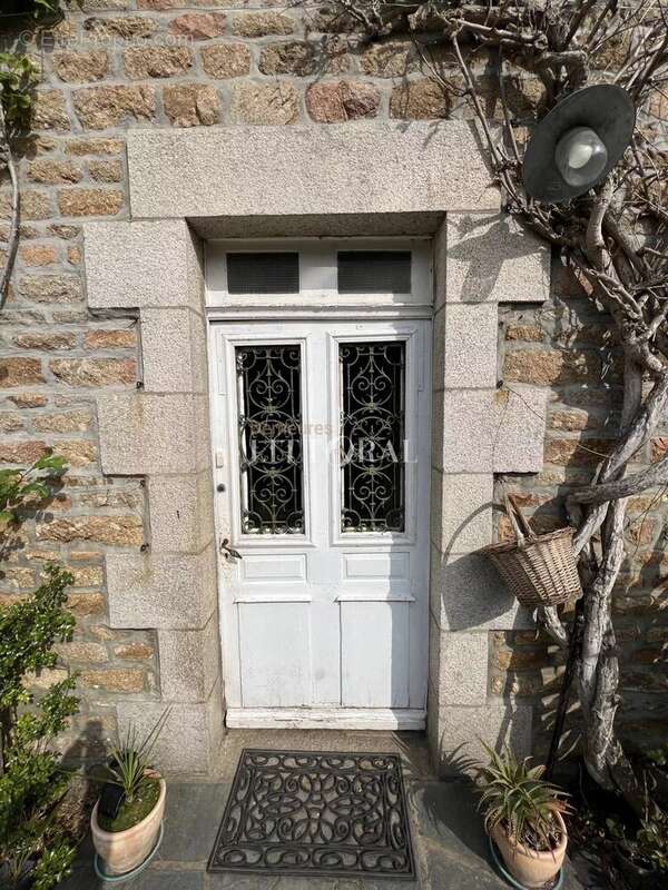 Maison à ILE-DE-BREHAT