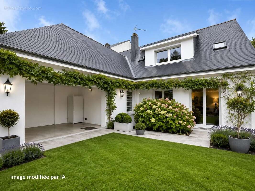 Maison à NANTES