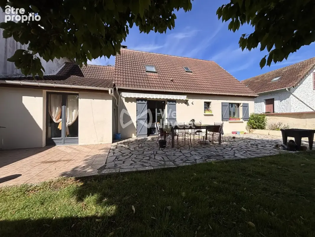 face arrière  - Maison à COULOMMIERS