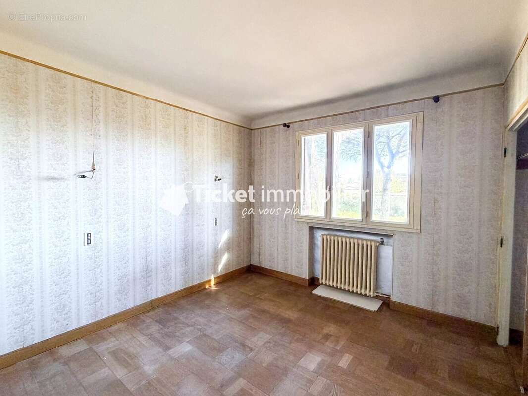 Maison à SAINT-JEAN