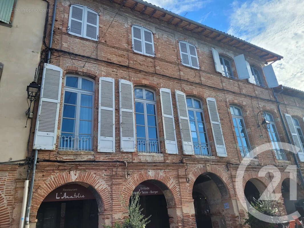 Appartement à LISLE-SUR-TARN