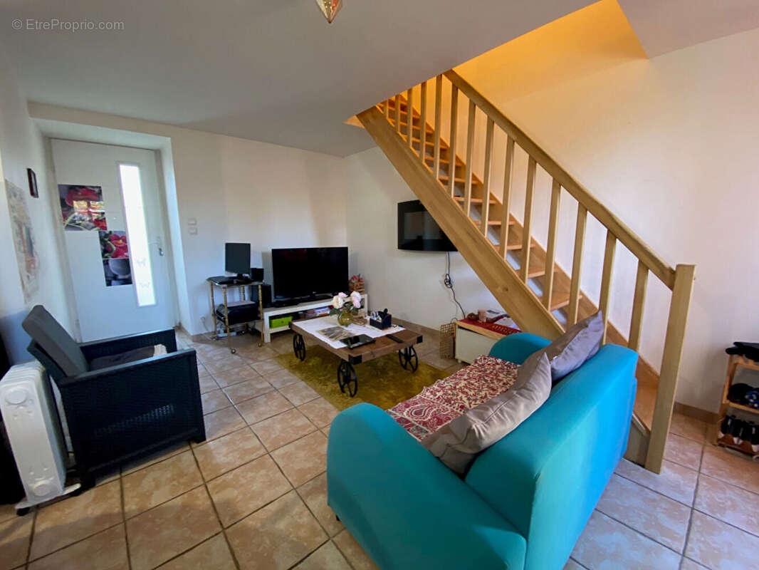 Maison à VEZIN-LE-COQUET