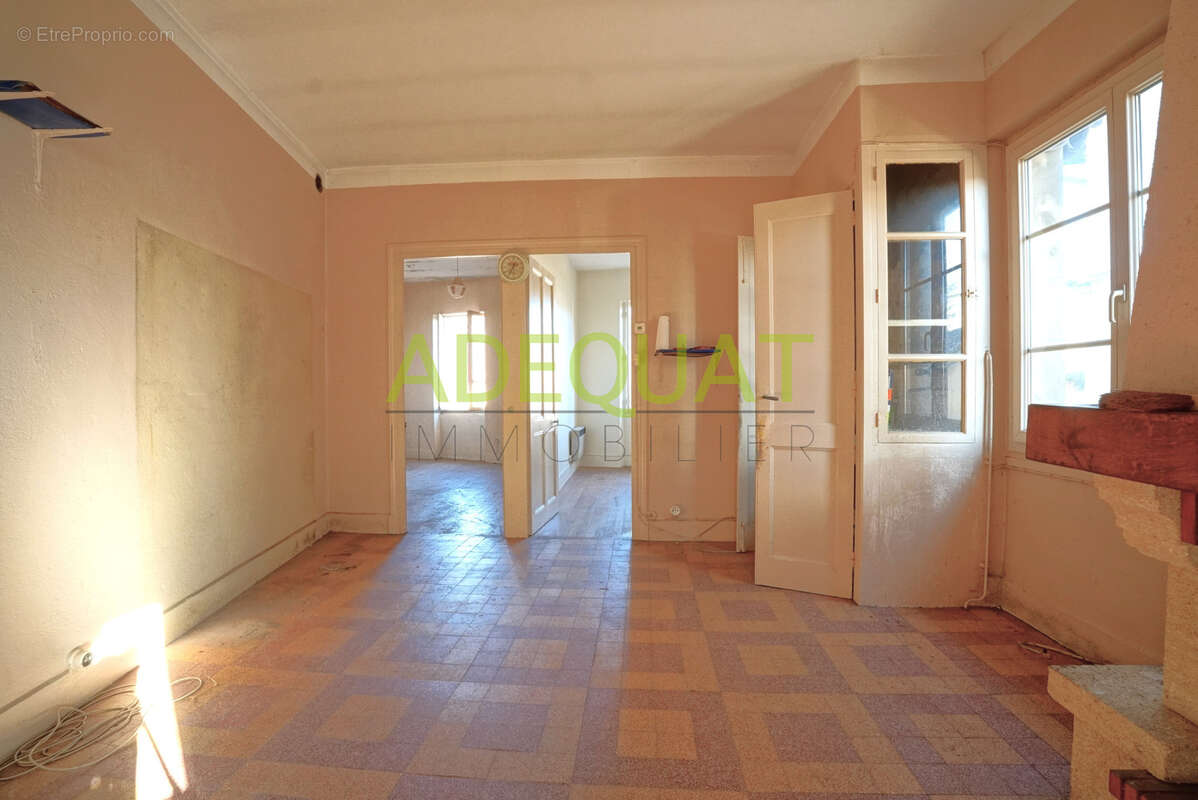 Maison à RUY