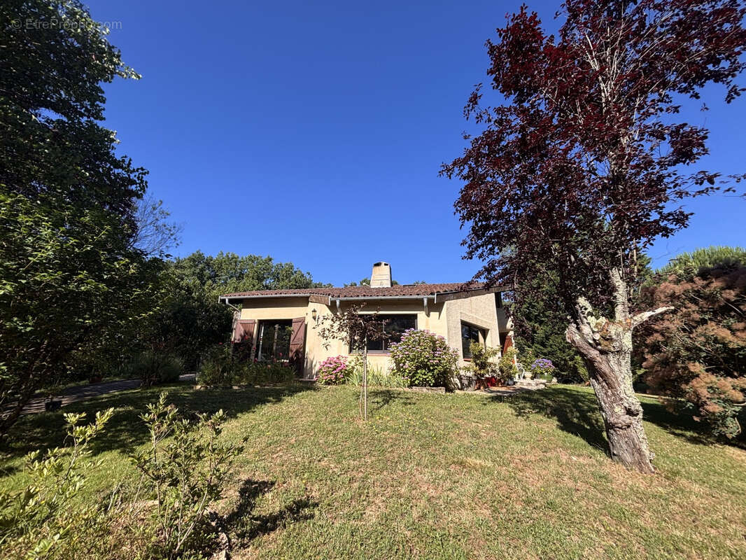 Maison à DRUDAS