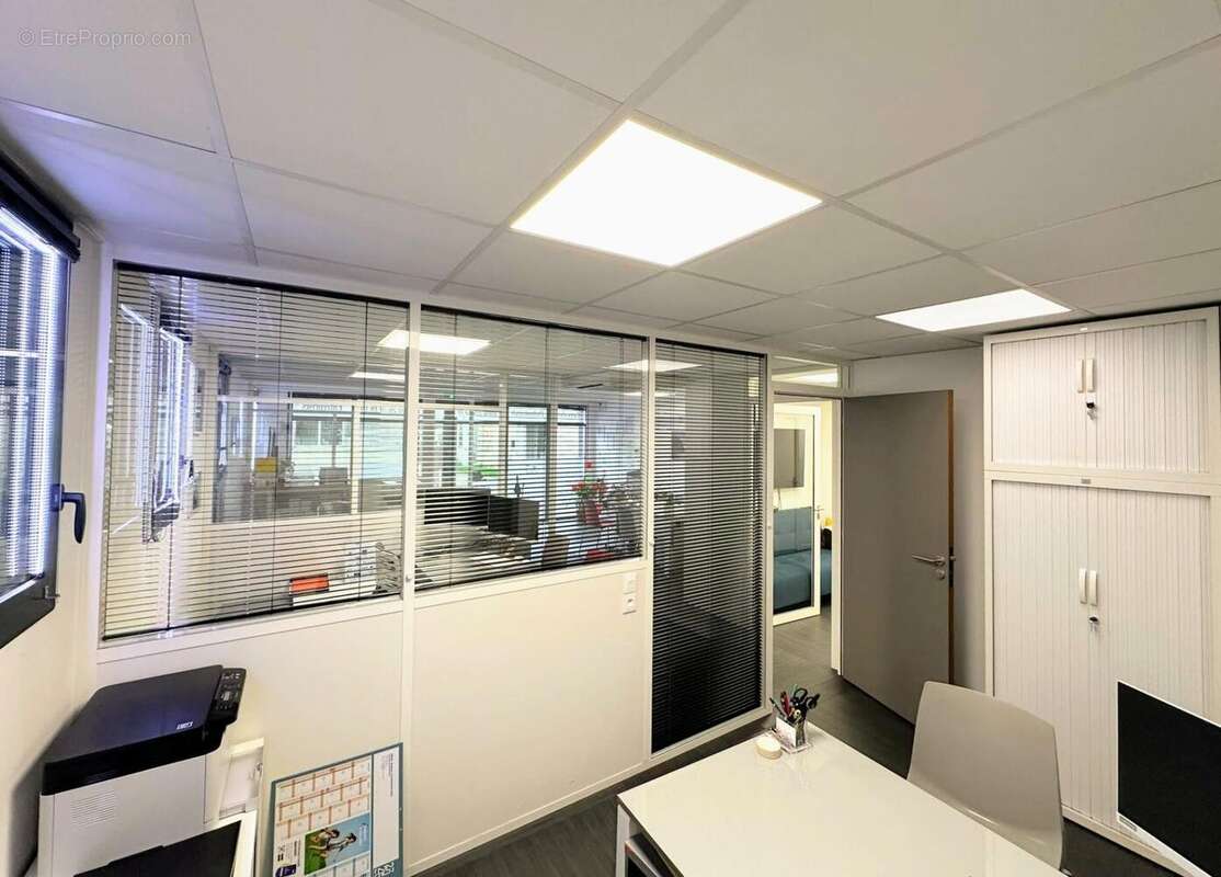 Photo 5 - Commerce à SAINT-MEDARD-EN-JALLES