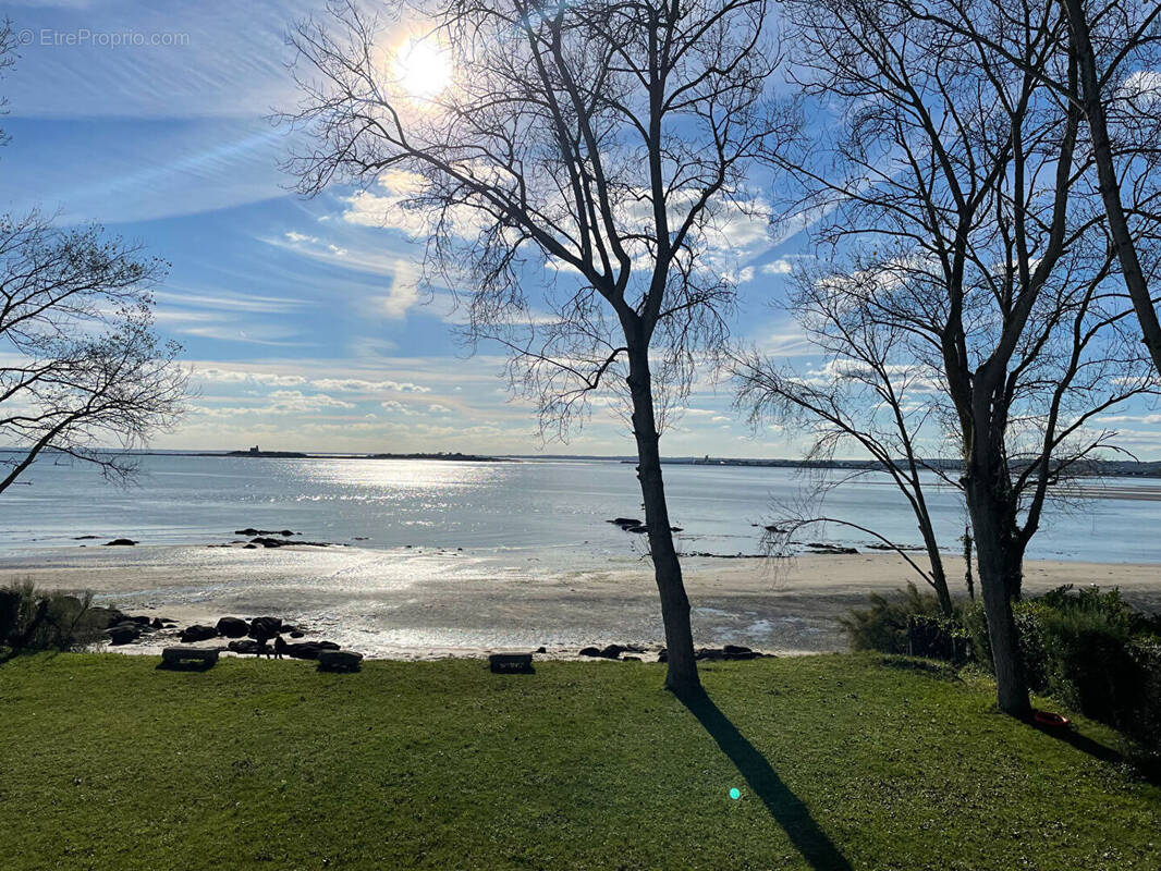 Appartement à REVILLE