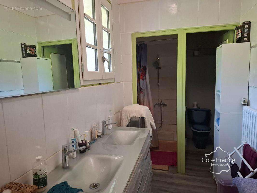 Charmante maison de caractère avec un magnifique atelier, à - photo 8