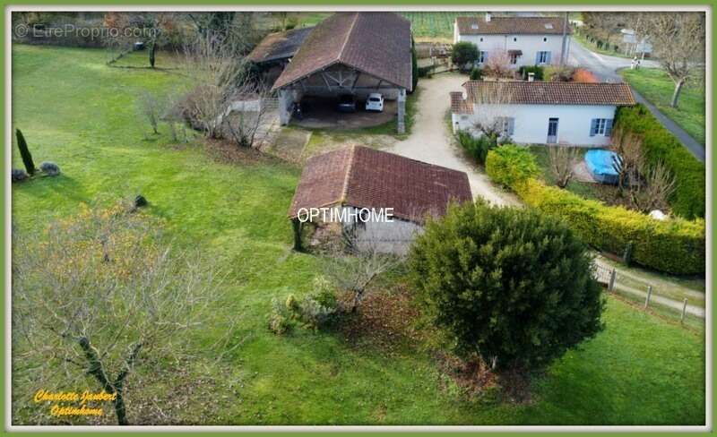 Maison à SAINT-AULAYE